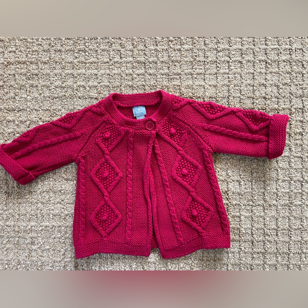 Baby Gap. Warm Red Sweater. Perfect condition. Size 6-12 months